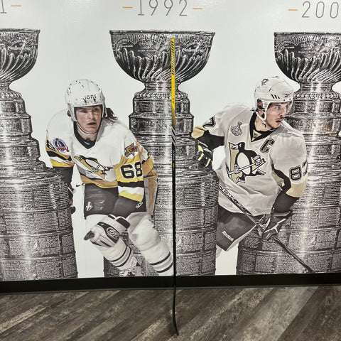 Erik Karlsson Player-Used Warrior Alpha LX2 Prop (Right Hand)