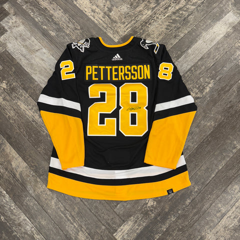 Marcus Pettersson Autographed 2021.22 Third Jersey (Adidas, No Highmark Patch)