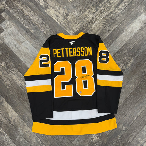 Marcus Pettersson Autographed Pittsburgh Gold Home Jersey (Fanatics, Includes Highmark Patch)