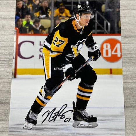 Nick Bjugstad 8x10 Autographed Photo